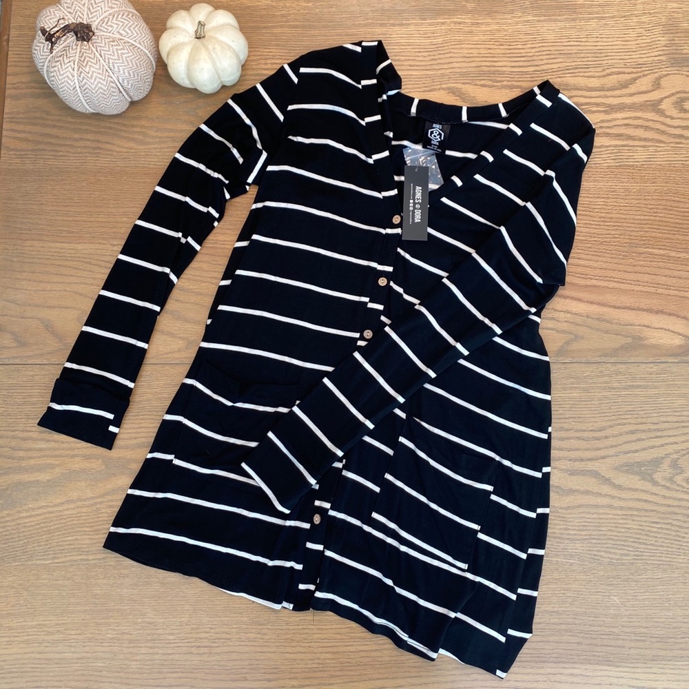 Agnes & Dora Favorite Cardi
